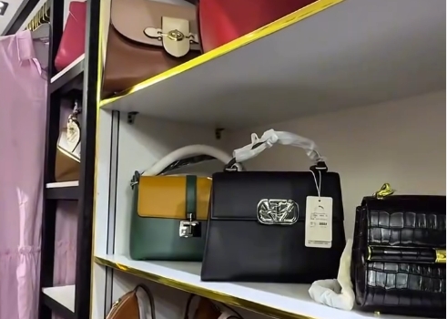 How to Choose the Perfect Bag for Every Outfit