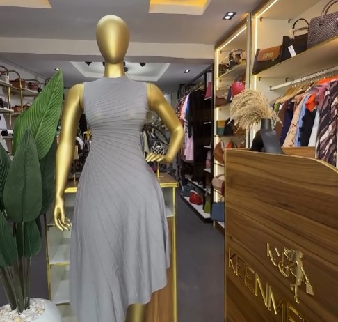 Keenmeenah Closet